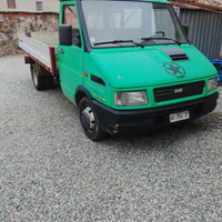 Iveco Daily cassone fisso