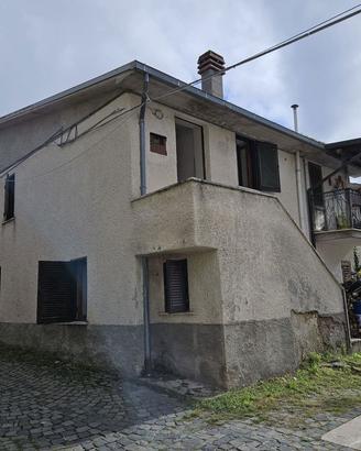Casa Indipendente Cagnano Amiterno [GRE654VRG]