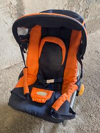 Sdraietta a dondolo per neonati