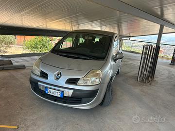Renault modus
