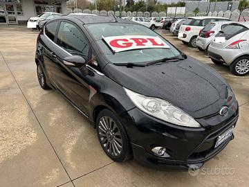 FORD Fiesta 1.4 3 porte Bz.- GPL Titanium