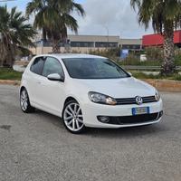 Volkswagen Golf - 2009