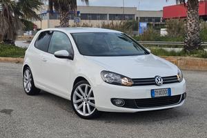 Volkswagen Golf - 2009