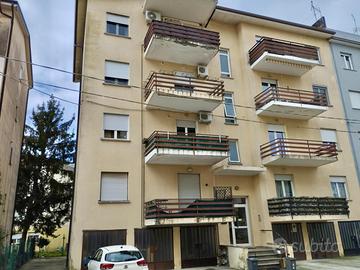 APPARTAMENTO BICAMERE PRONTO PER ESSERE ABITATO...