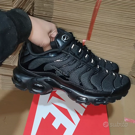 Nike Air Max Plus Triple Black  EU 44