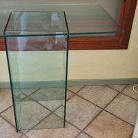 tavolo in cristallo di design