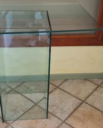 tavolo in cristallo di design