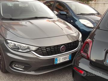 Fiat Tipo 1.6 Mjt 4 porte Opening Edition Plus - 2