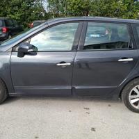 RENAULT SCENIC III 1.5 dCi