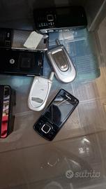  telefonini  vintage mi servono