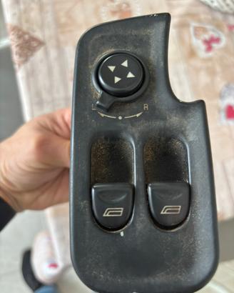 Pulsantiera sinistro anteriore alfa 147