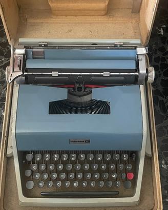 Macchina da scrivere vintage Underwood 21 azzurra