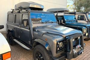 Land rover defender 2011  td4 7 posti