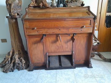 organo fine 800 della ditta Tubi di Lecco