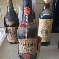 Bottiglie di vino da esposizione/collezione