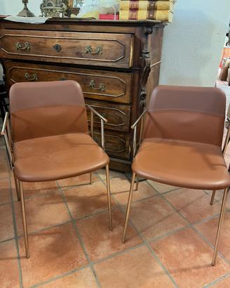 Sedie con braccioli pianca