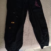 Pantaloni sotto il  ginocchio modello cargo