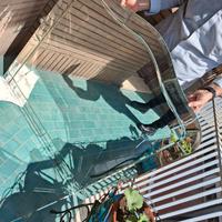 Specchio con allaccio corrente