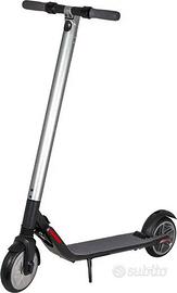 Ninebot Es2 Segway manopattino