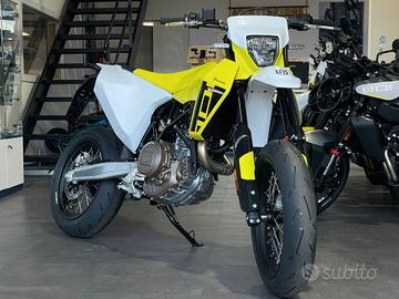 Husqvarna 701 Supermoto
