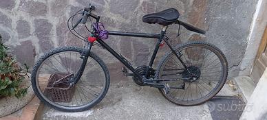 bici adulto nera mtb