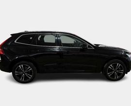 VOLVO XC60 B4 D AWD automatico Momentum Pro