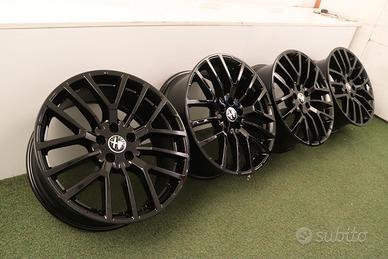 Cerchi in lega Alfa Romeo Stelvio 19 ORIGINALI