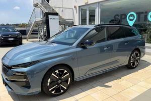 Peugeot 308 Plug-in Hybrid 195 e-DCS7 SW GT