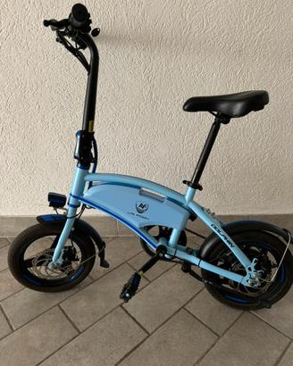 Miny bike elettrica con accelleratore fino a 30km