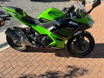 Kawasaki Ninja 400