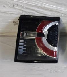 Fanale posteriore dx land rover discovery sport 18