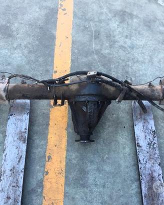 Assale posteriore Mercedes G240 Diesel