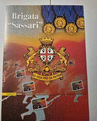 FOLDER FILATELICO 2005 - Brigata Sassari