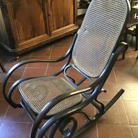 Dondolo Thonet