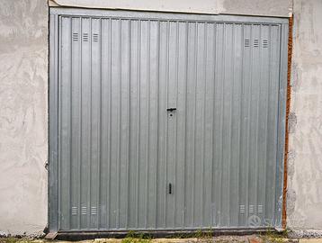 Saracinesca basculante