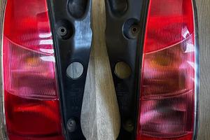 Accessori Lancia Ypsilon Del  2004
