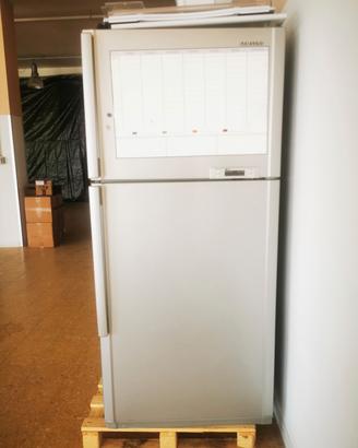 Frigorifero Samsung con freezer funzionante