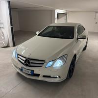 Mercedes E220 CDI Coupé Avantgarde, Full Optional
