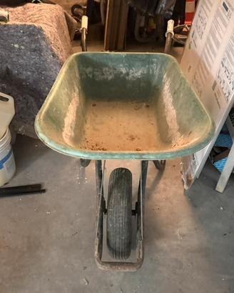 2 Carriole ferro e plastica