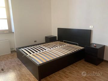 Letto contenitore Ikea Malm con comodini