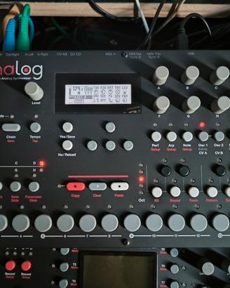 elektron analog four