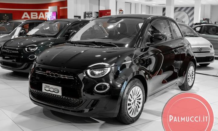 FIAT 500 500e Berlina 23,8 kWh Pop