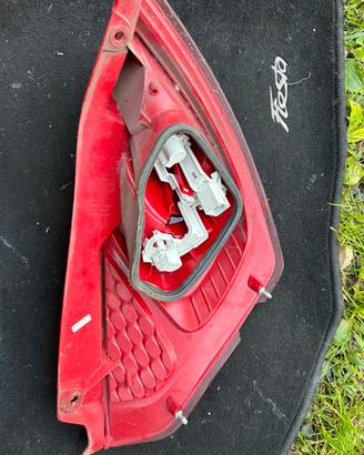 Fanali posteriori Ford Fiesta 2008-2012