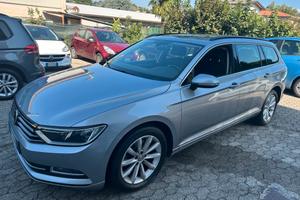 Volkswagen Passat Variant 1.6 TDI SCR DSG Business