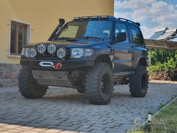 mitsubishi pajero