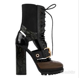 Burberry scarpe altr