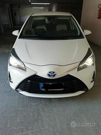 Toyota Yaris Active 1.5 Full Hybrid 2018