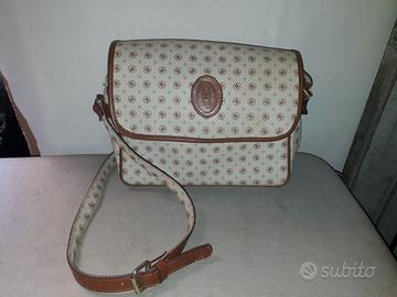 BORSA BEIGE "ROBERTO BORSE" CON TRACOLLA REGOLABIL