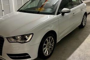 Audi A3 Sportback 1.6 Tdi 110cv- S-Tronic