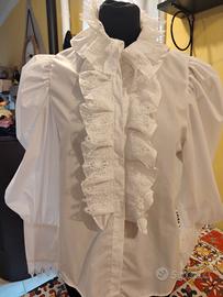Camicia bianca con pizzo